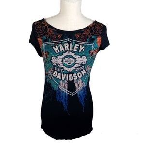 Harley Davidson rose wing tee .Rhinestones and black lace.Short sleeve.